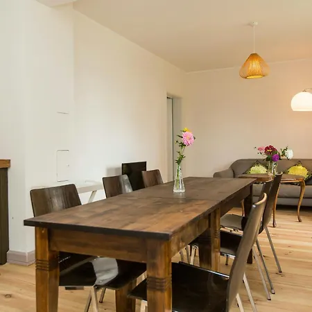 펜션 Vacation With Sauna And Garden View *