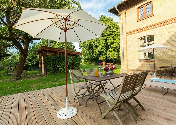 Vacation With Sauna And Garden View *