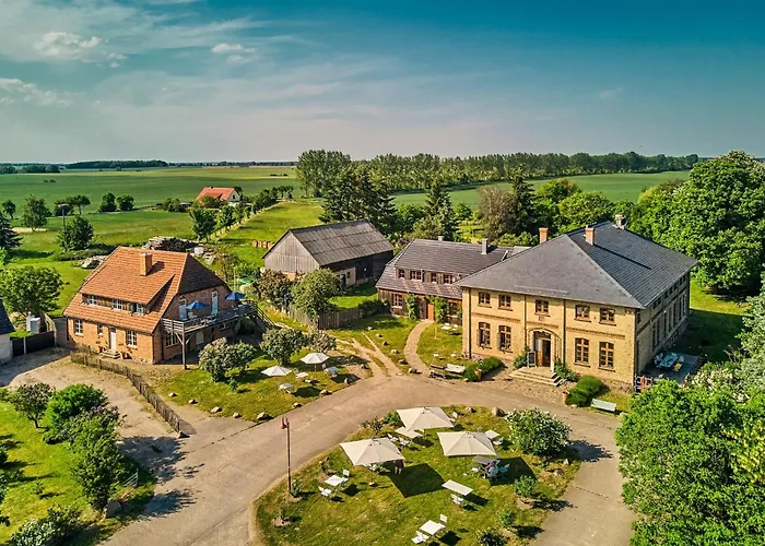 Vacation With Sauna And Garden View * Walow